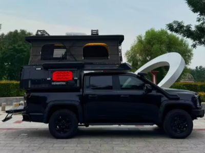 Experimente comodidad durante todas las estaciones con nuestras cabinas para camionetas de material compuesto unido con epoxi