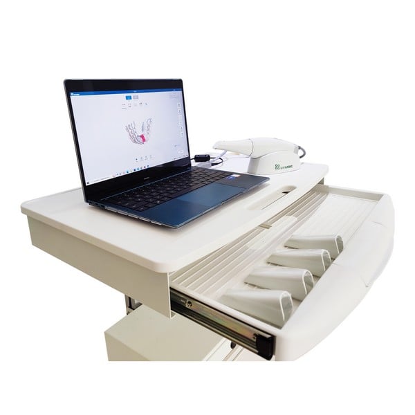 Improve efficiency and patient experience with our oral scanner