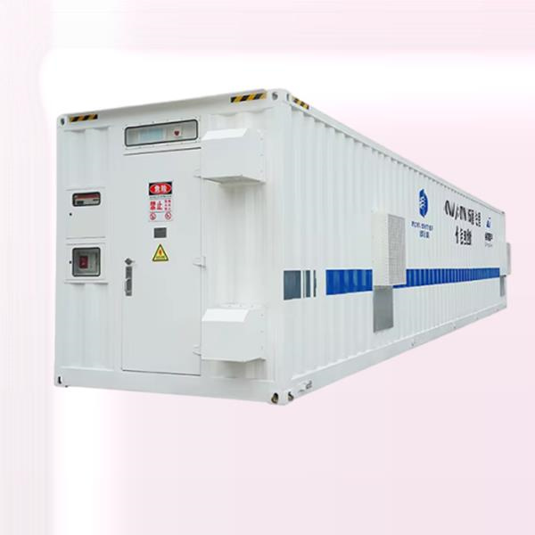 Efficiently pack your things with ess containers.