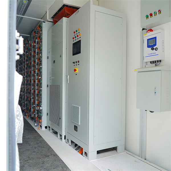 Large Scale Battery Storage as Critical Infrastructure