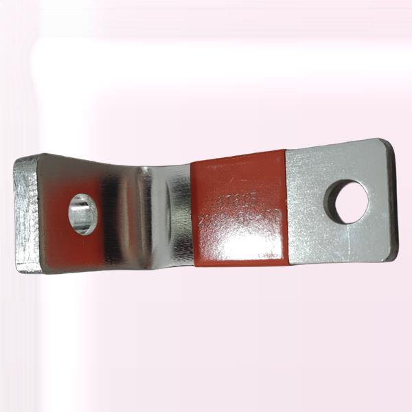63アンペアのバスバーとフューズで電気的な危険から保護する。
