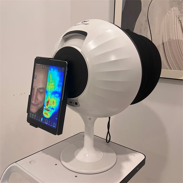 Rivoluziona la tua routine di bellezza con il potere dell'Intelligenza Artificiale
