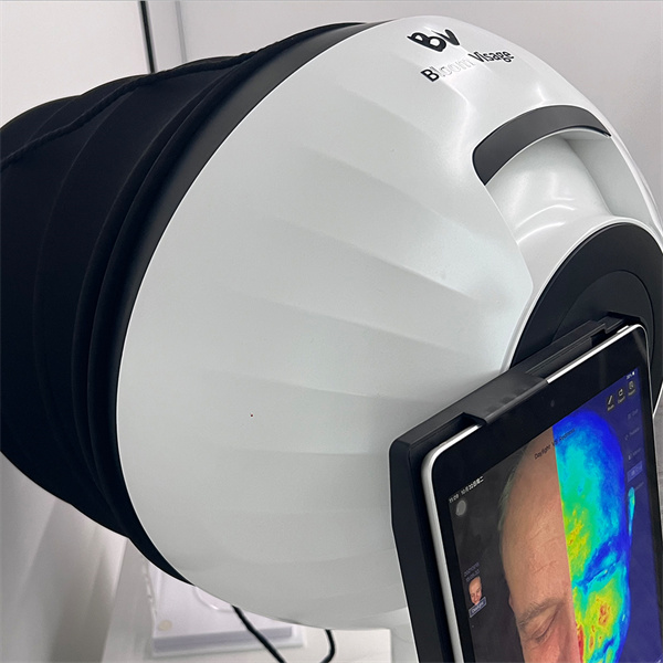 Take control of your skinu2019s hydration with a moisture analyser