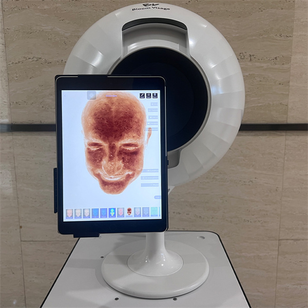 Transform Your Self-Awareness with a Facial Feature Analyzer