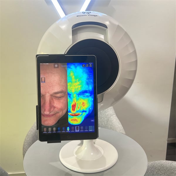 Enhancing Your Natural Beauty with AI Face Analysis