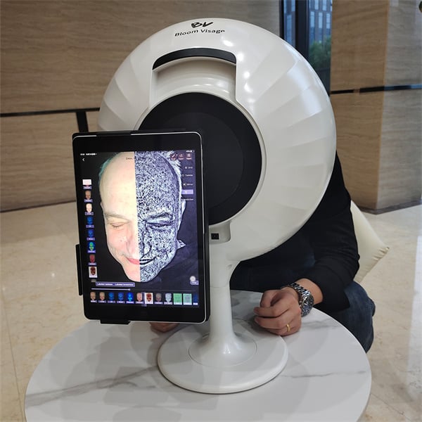 Discover why our app is the best for skin analysis