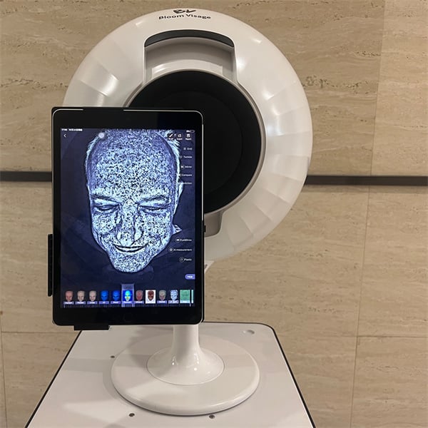 Transforming Facial Expressions into Analytical Insights