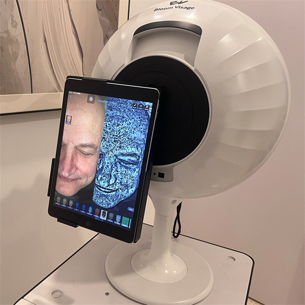 Advanced Face Recognition Technology at Your Fingertips