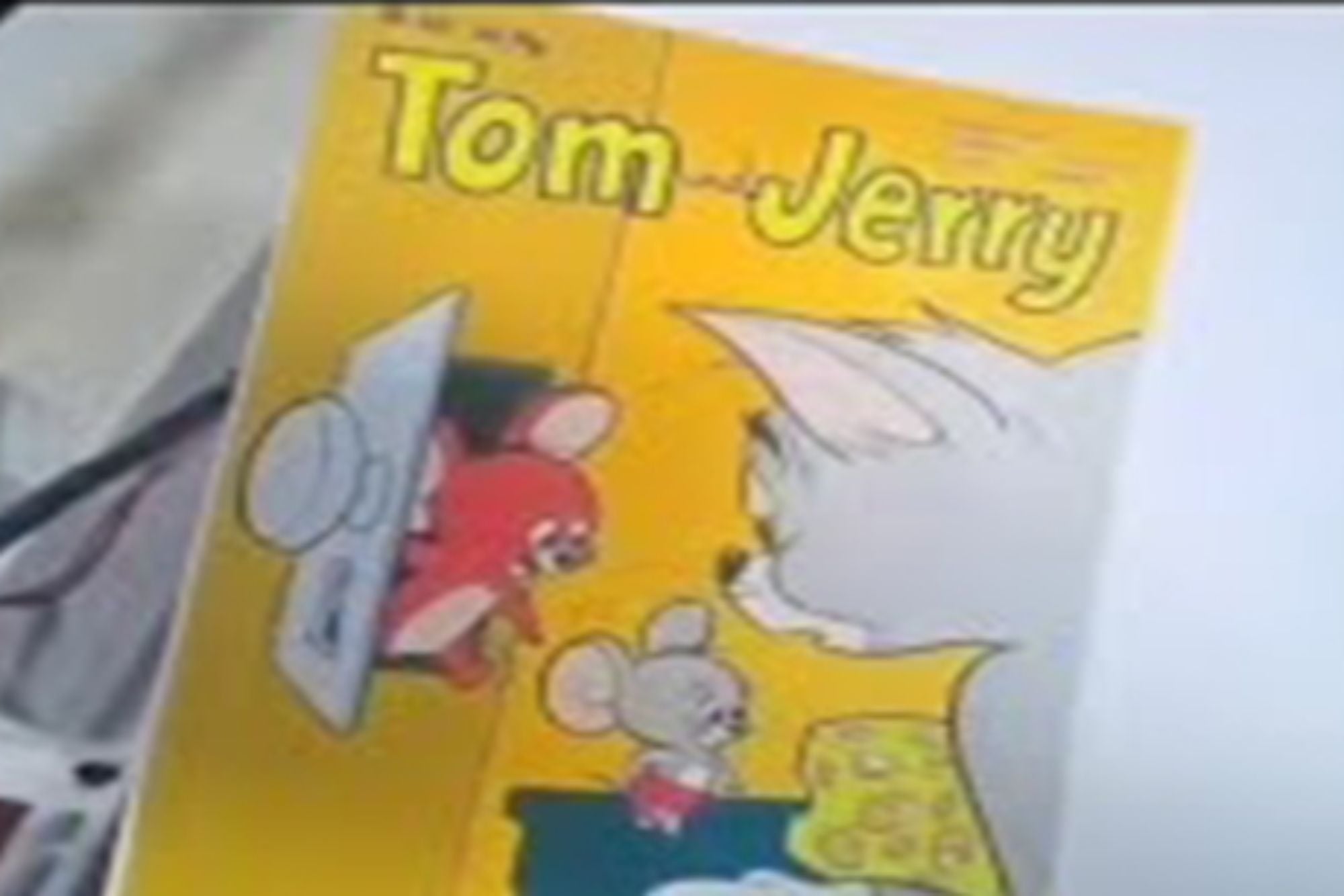 Carton Printer Print Poster of Tom and Jerry on Synthetic Paper.