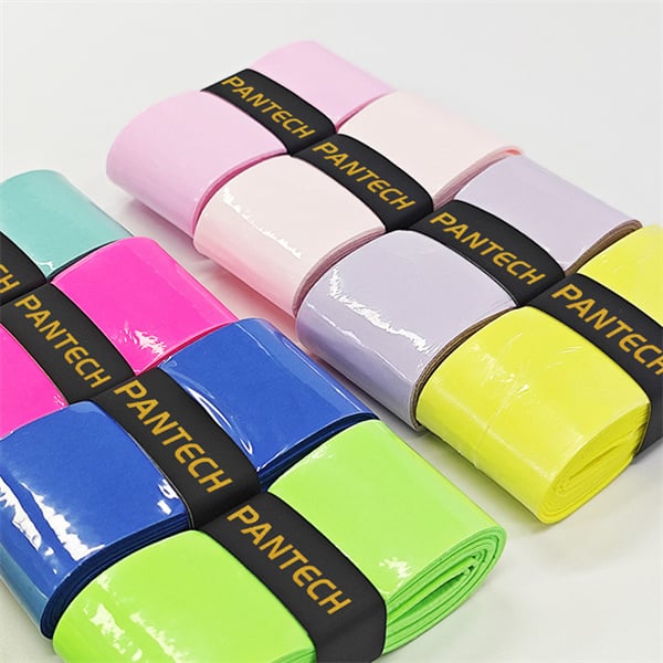 Get a Firm Hold on Your Padel Racket with Overgrip Padel Accessories