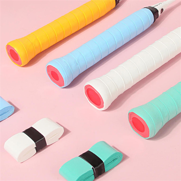 Durable and long-lasting, our badminton cotton grip will provide superior traction for countless games.