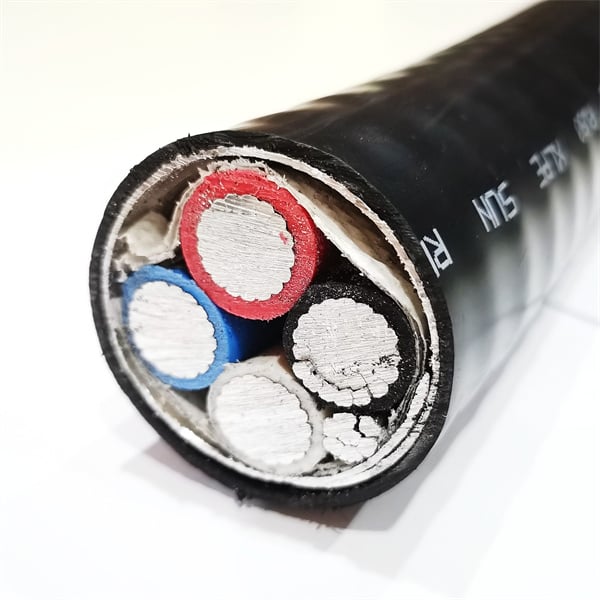 さまざまな種類の2/0ワイヤーを探る