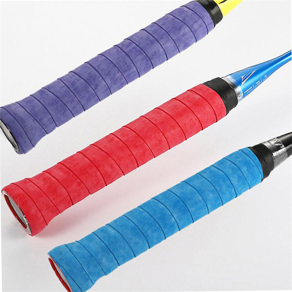 Lindungi Tangan Anda dari Lepuh dan Kapalan dengan Under Grip untuk Raket Anda