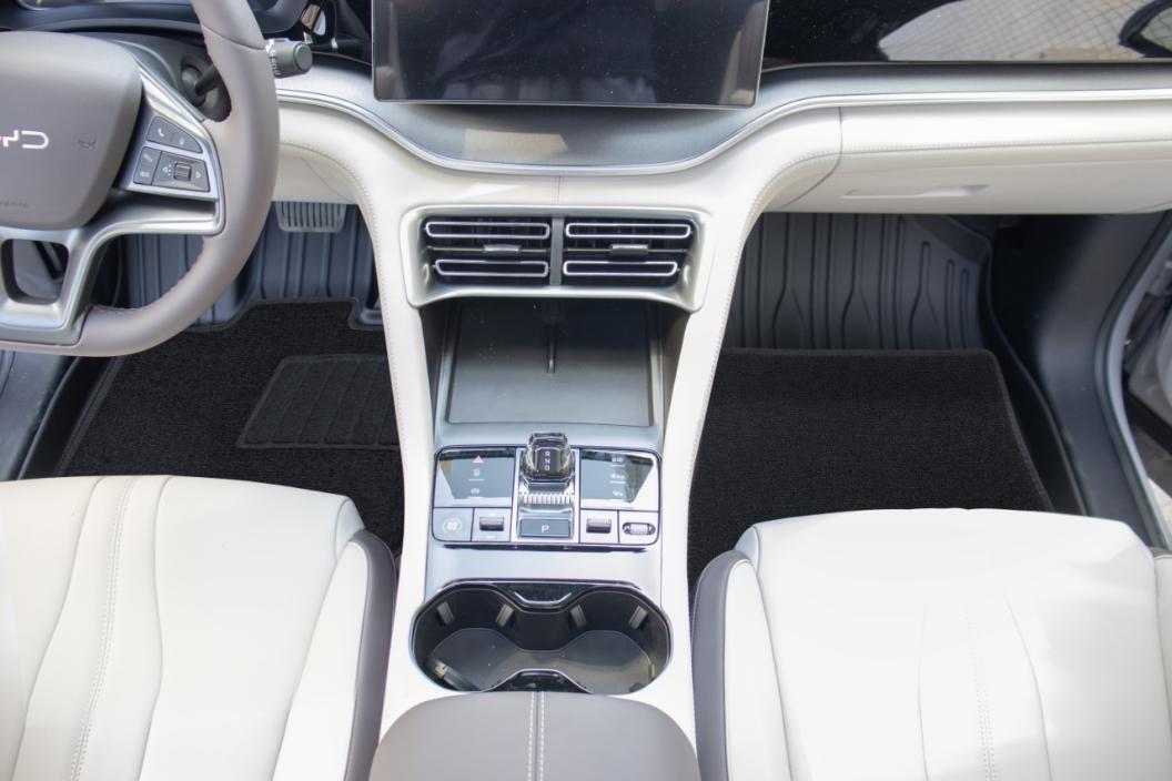 Increase Resale Value with BYD Tang Floor Mats