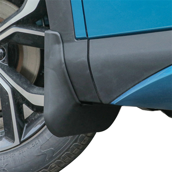 Mashiningizning ko‘rinishini mudflap guard bilan yanada yaxshilating