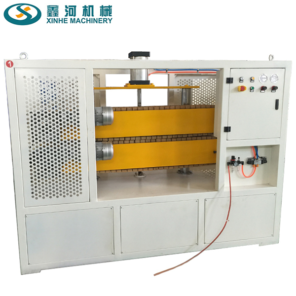 고품질 PVC 및 WPC 패널 제작의 효율화