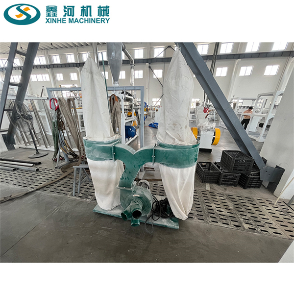 Applicatio Machinae Extrusoris Unicuiusvis Helicis in Industria