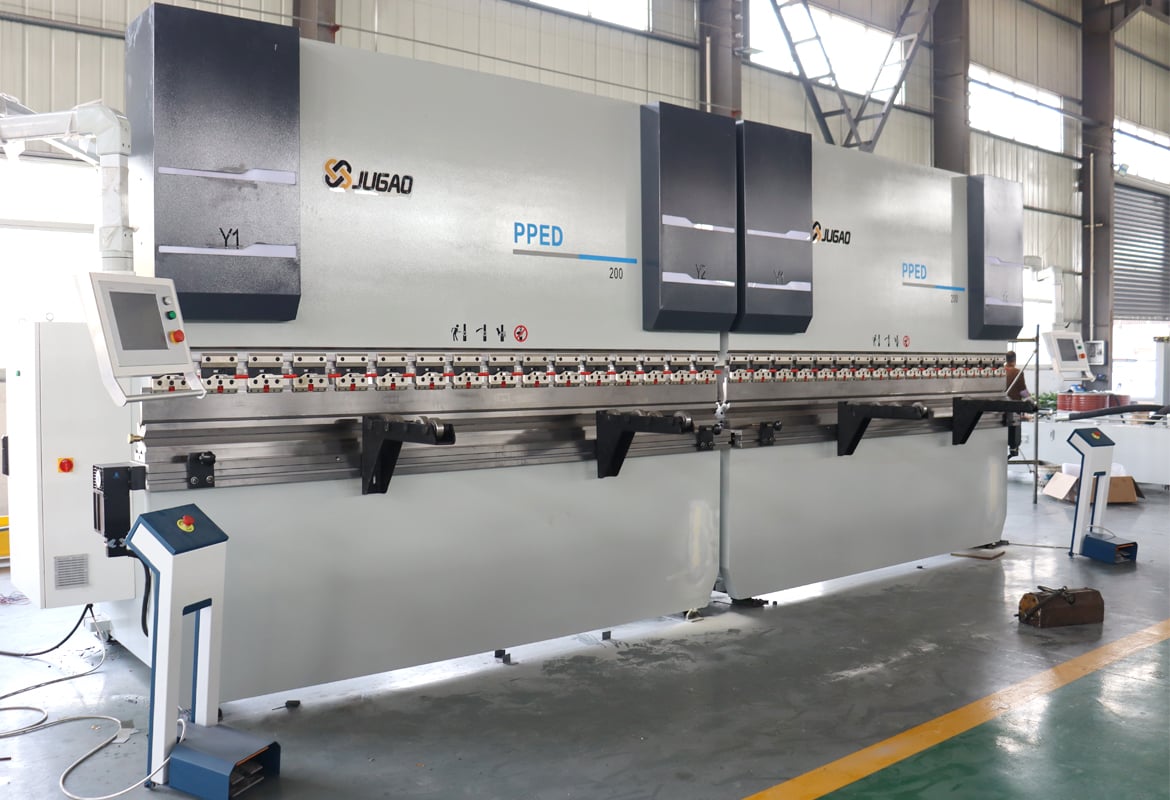 CNC Tandem Press Brake with Cybelec Touch 12 CNC controller details