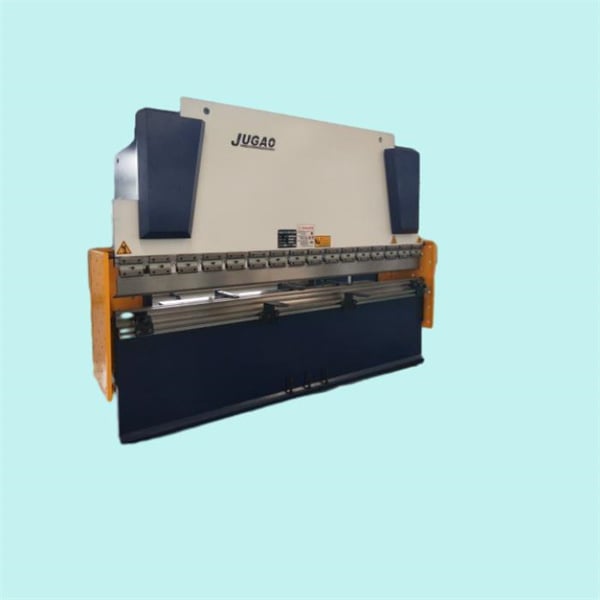Produktivitätsteigerung durch CNC-Pressautomatisierung