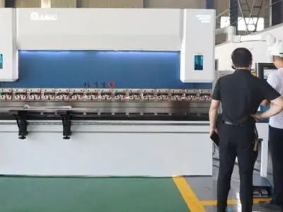 جلوگیری از خطاهای اپراتور از طریق رابط‌های شهودی ترمزهای فشاری CNC
