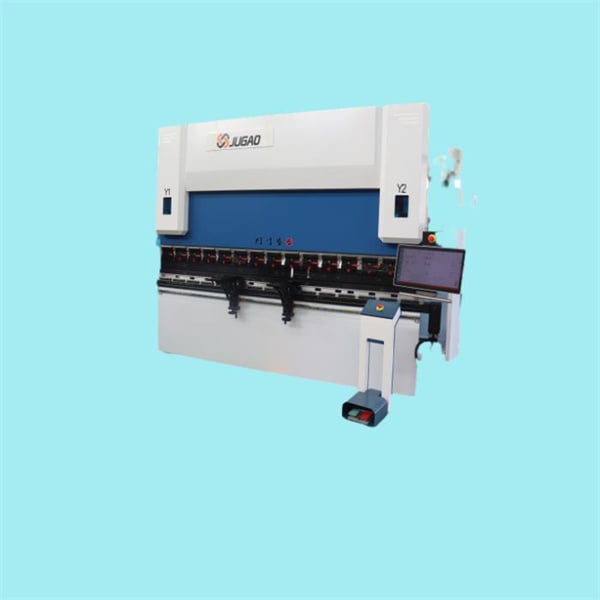 Safety measures when using a hydraulic metal brake