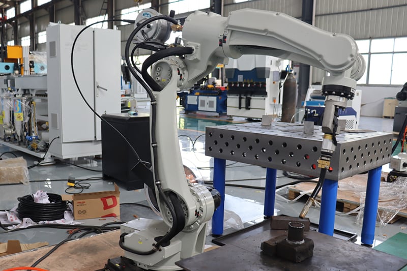What to Pay Attention to When Using a Welding Robot for the First Time?