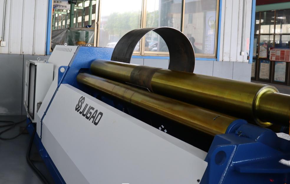Het belang van smering bij plaatrolmachines
