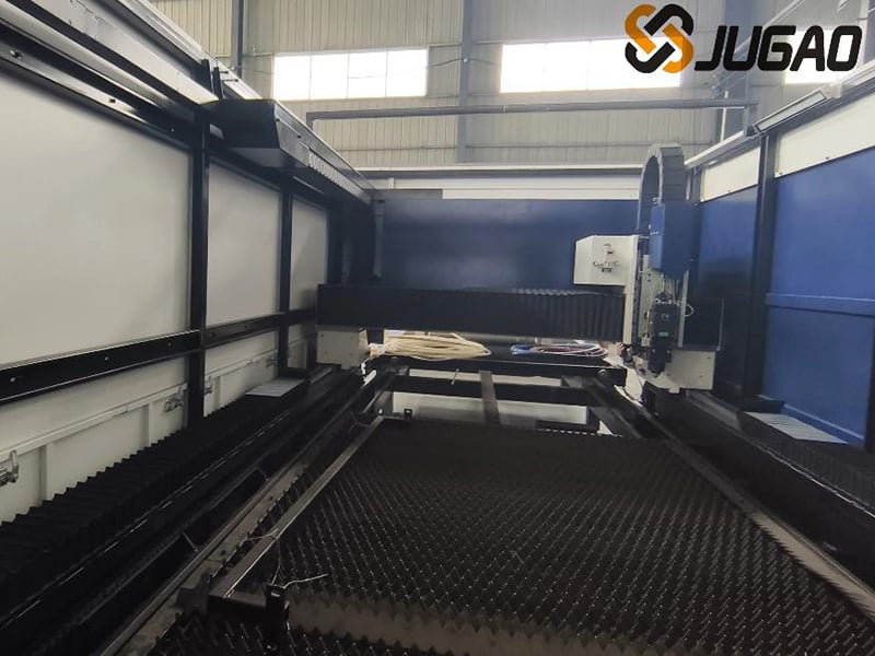 Why Does Laser Cutting Protective Lens Burnout Happen Frequently?