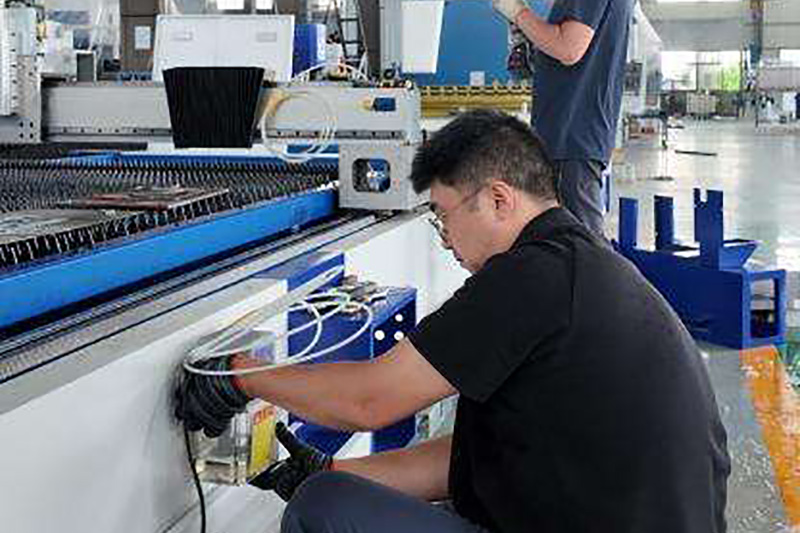 How to Maintain JUGAO Laser Cutting Machine Circuit Boards