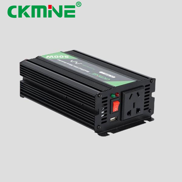 حوّل بطارية سيارتك إلى محطة طاقة باستخدام محول 12V 220V