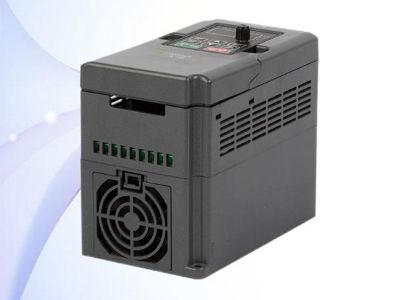 Was Sie über Solarpumpenumrichter wissen sollten