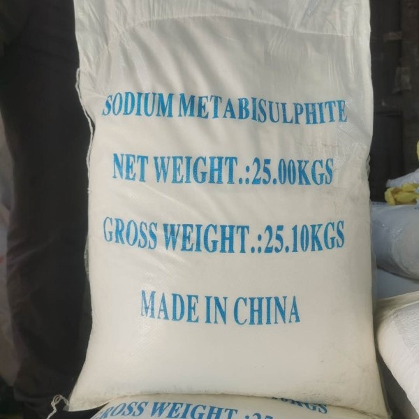 The chemical properties and safety considerations of metabisulfite sodium