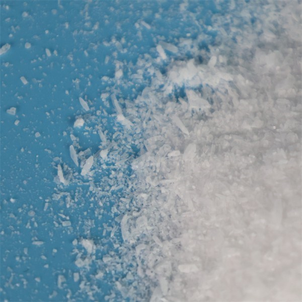 Ways to prevent and remove oxalic acid crystals in various settings