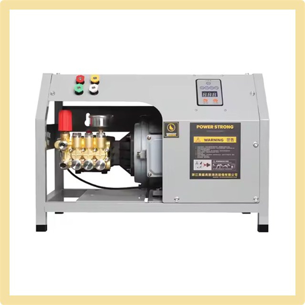 Versatile Tool for Various Surfaces