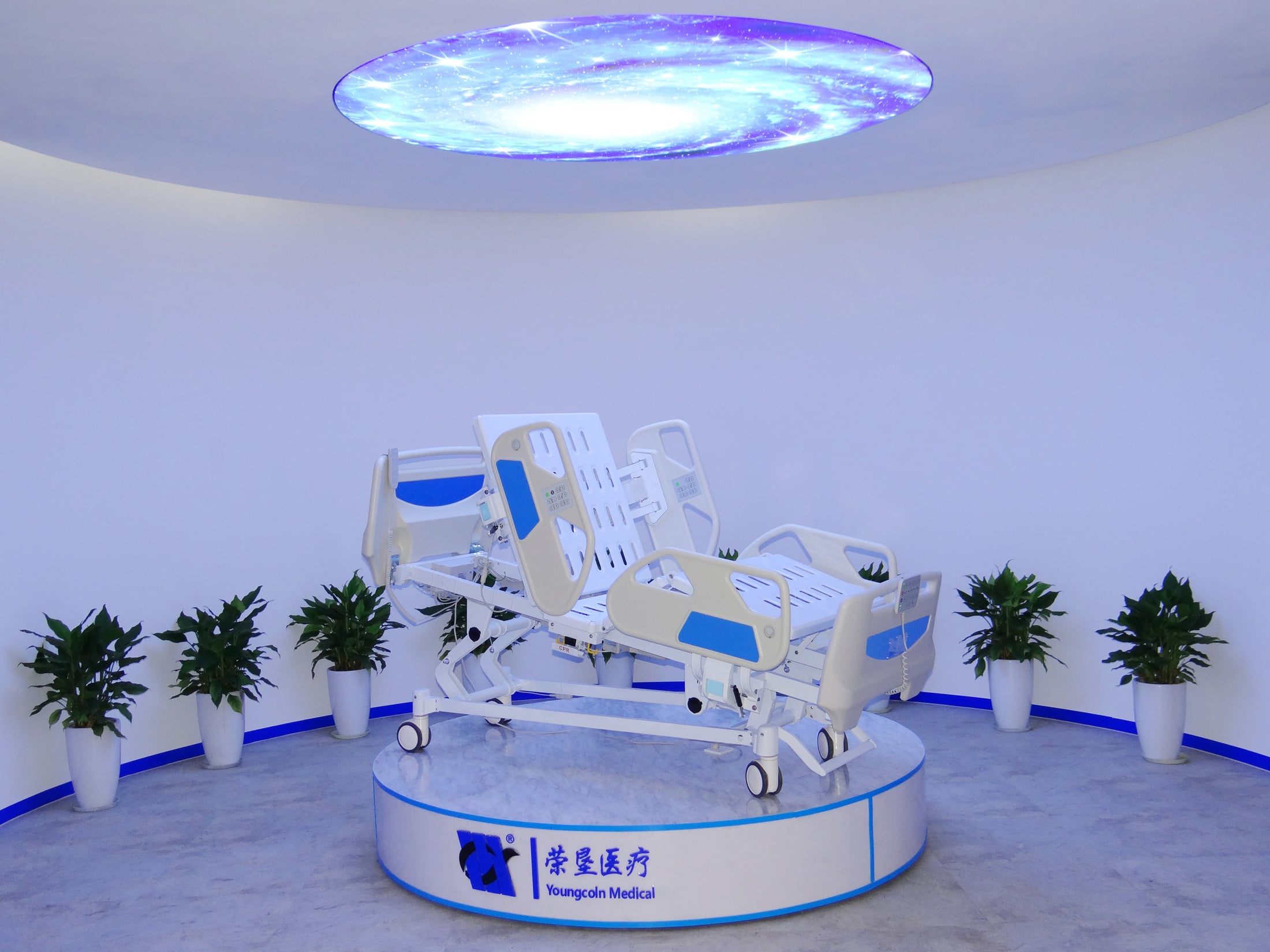 BDEC04B Youngcoln Factory Wholesale Multifunction Patient Transfer Hydraulic Platform Operation Connecting Stretcher Trolley supplier