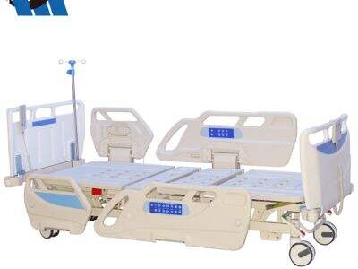 Electric Medical Beds vs Manual Beds: Which Is Better for Healthcare Facilities?