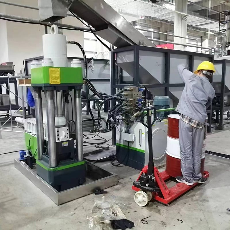 Y83L-150 مصنع ماكينات ضغط صغيرة الحجم للألومنيوم والمعادن