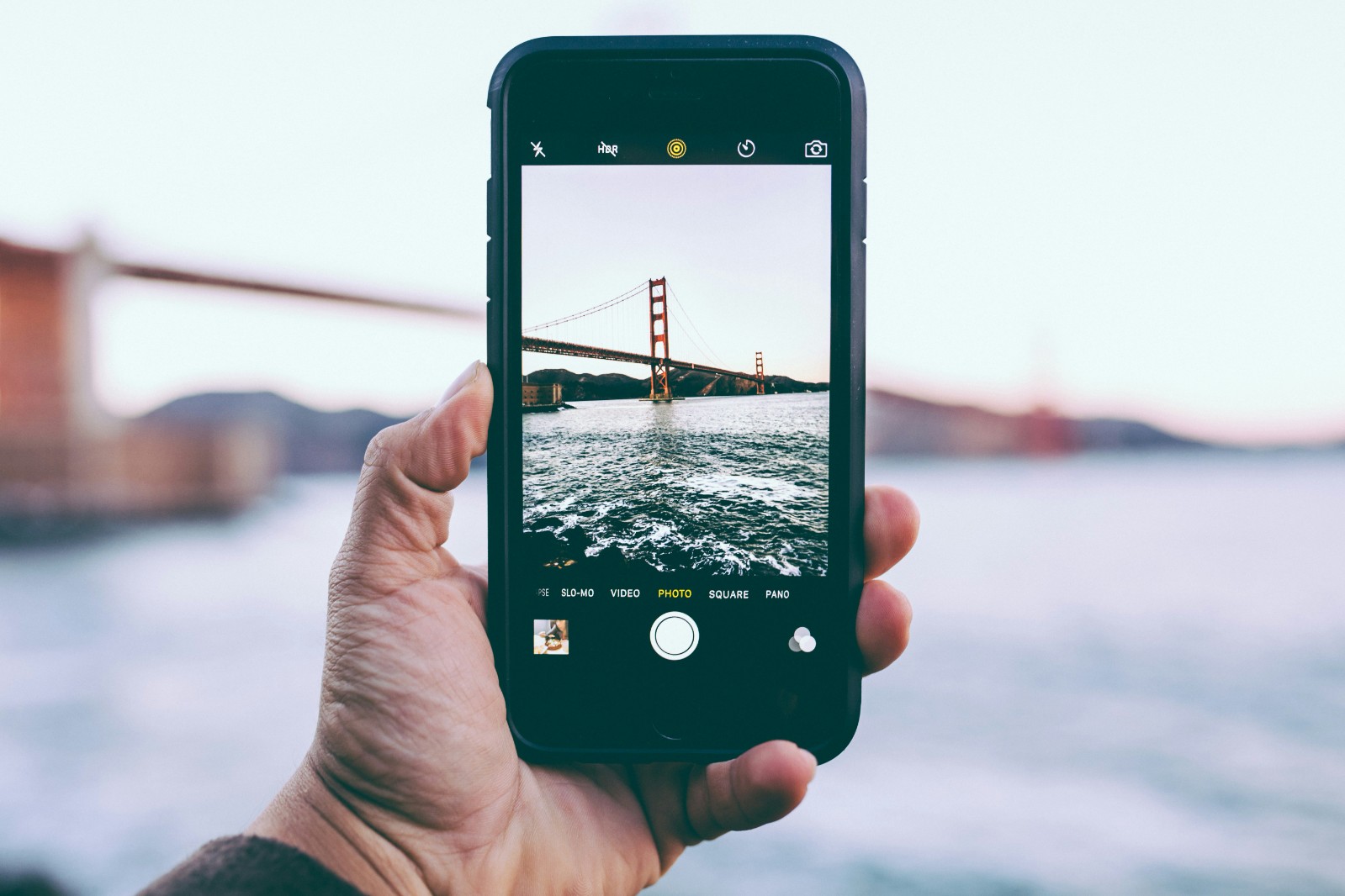 iphone 15 pro max camera pixels undefined