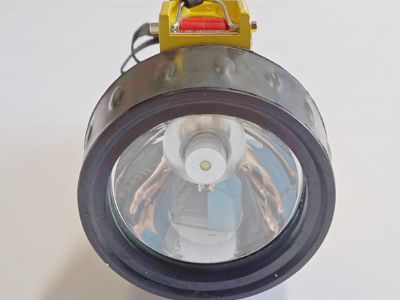 DS-8 flashlight fra ANBEN FIRE Protection er en ZONE 0-lampe i ATEX eksplosionsbeskyttet kategori