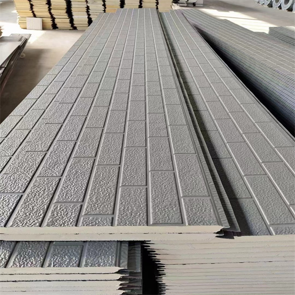 Why sandwich panels are an ideal choice for modular construction
