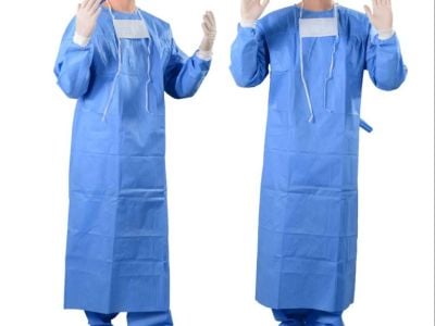 كيفية اختيار الفستان الجراحي المناسب لمستويات الحماية المطلوبة؟