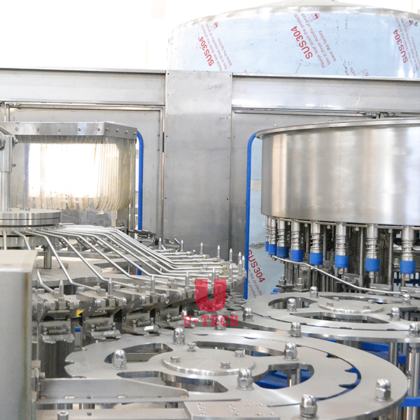 The Versatility of Drinking Water Filling Machines for Different Bottle Sizes and Shapes