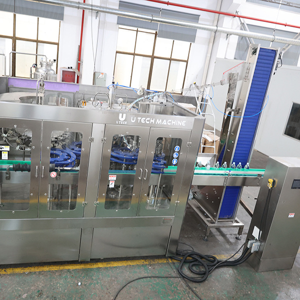 High-capacity gas filling machines for fast and reliable soda production