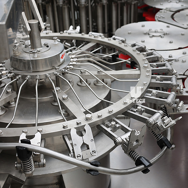 How an Automatic Juice Filling Machine Can Boost Your Business