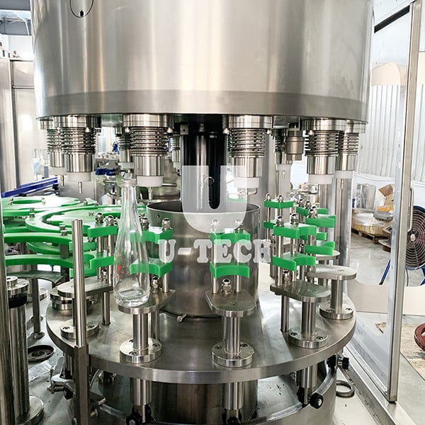 Precision engineering for consistent honey bottle filling