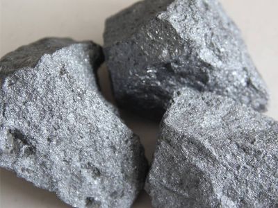 Du silicium dans les réfractaires aux alliages : un rôle croissant du silicium dans la fabrication industrielle propre