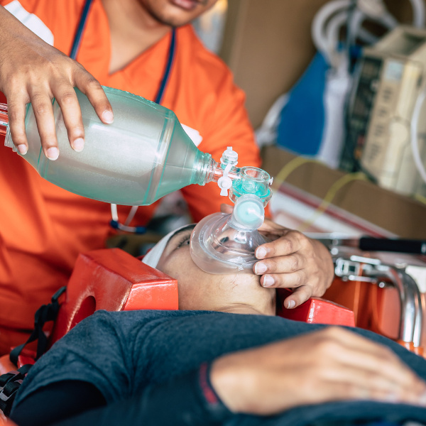 The Perfect Small First Aid Kit for Your Car or Backpack
