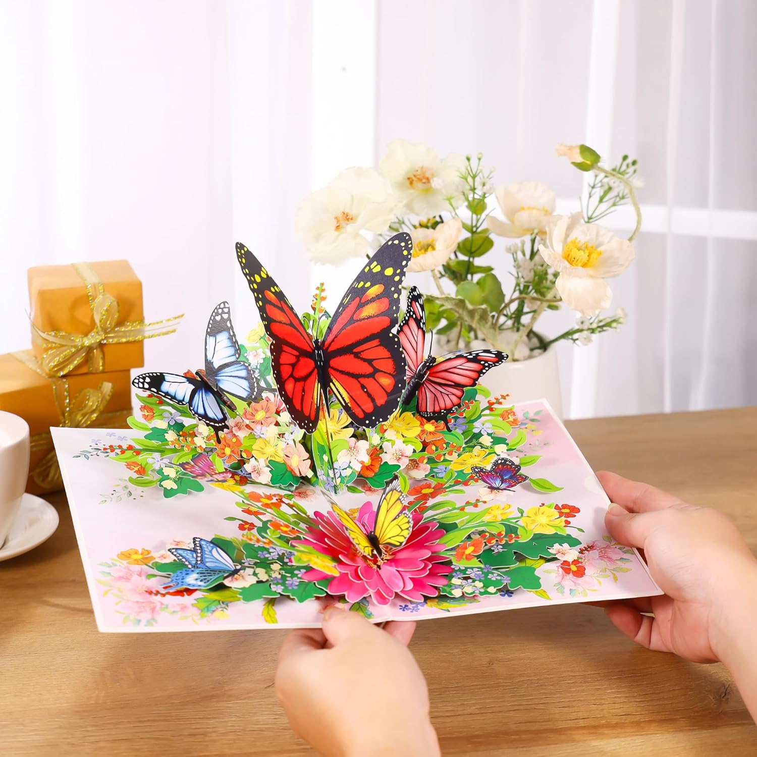 What Makes a Greeting Card Premium? Materials, Finishes, and Craftsmanship