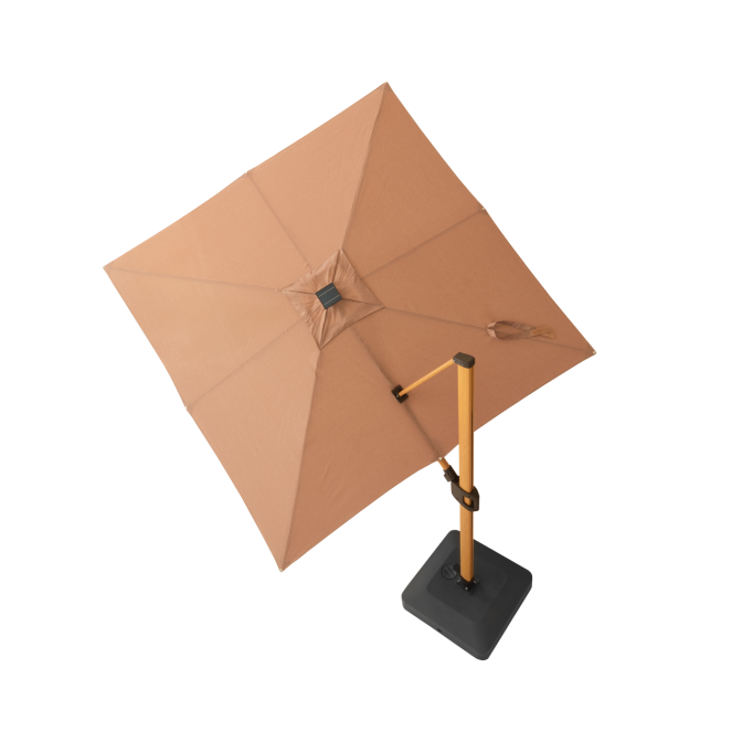 The USD 40 Question: Why Two Identical-Looking Umbrellas Aren't Priced the Same