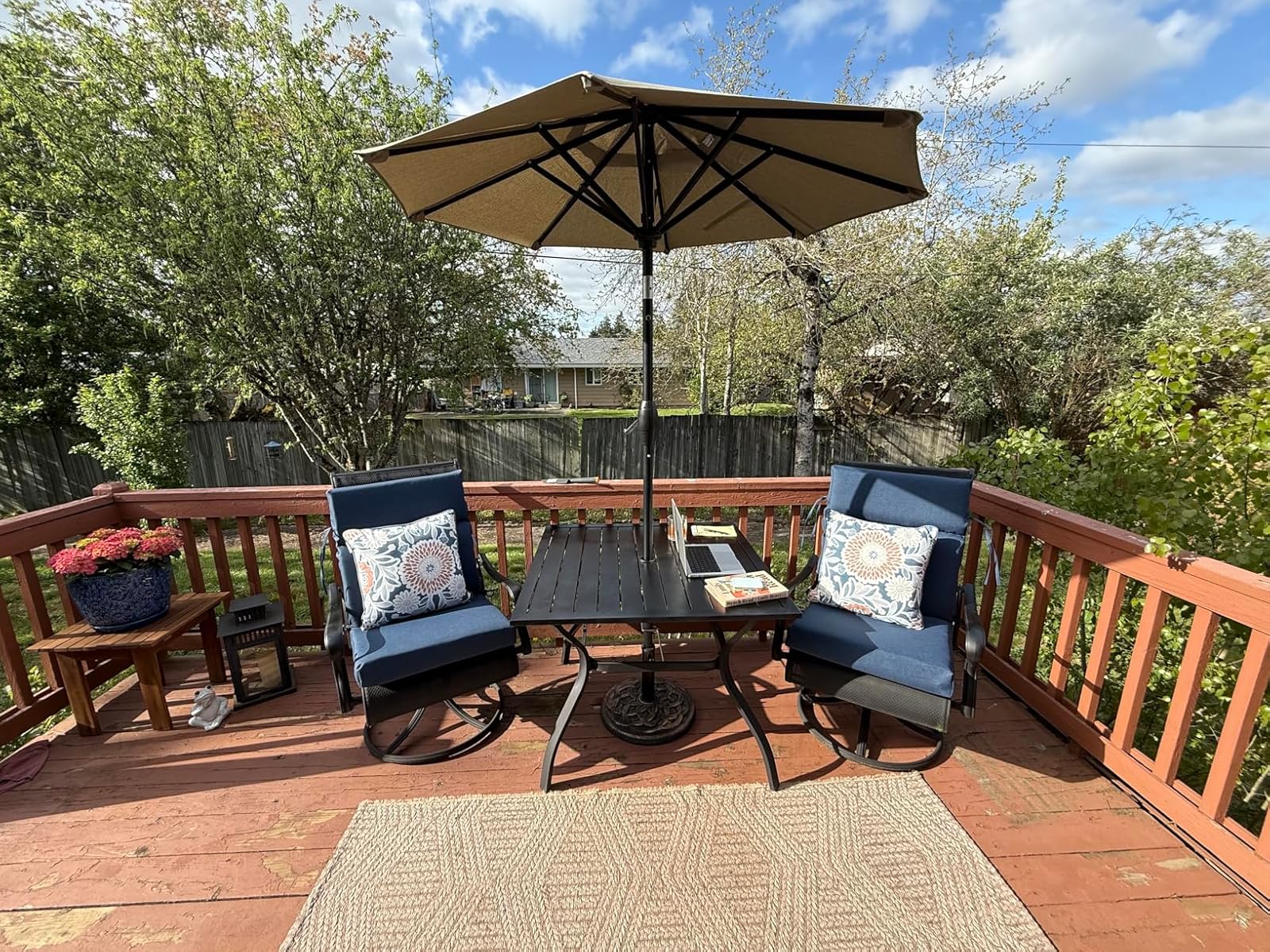 Central Umbrella for the Patio